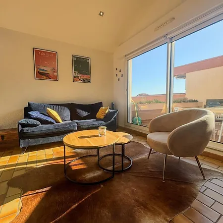Apartment Elegant T3, Vue Sur Le Port - Grande Terrasse *