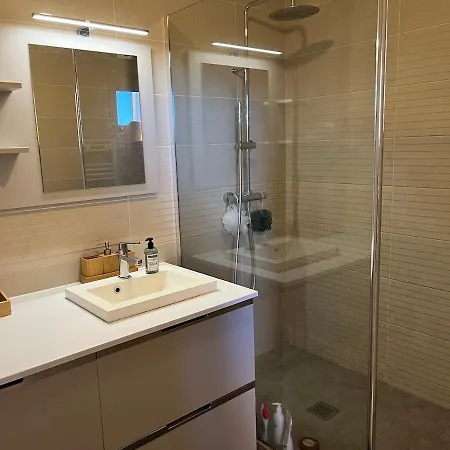 Apartment Elegant T3, Vue Sur Le Port - Grande Terrasse *
